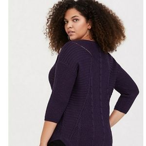1x Torrid purple sweater